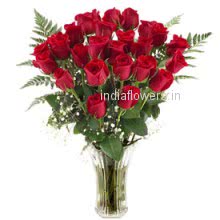 20 Valentines Day Red Roses in a Vase a perfect gift for your love