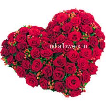Love roses in Heart shape, 75 Valentine Red Roses in a Heart Shape for your Love.